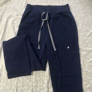 Figs Navy Yola small tall scrub pants